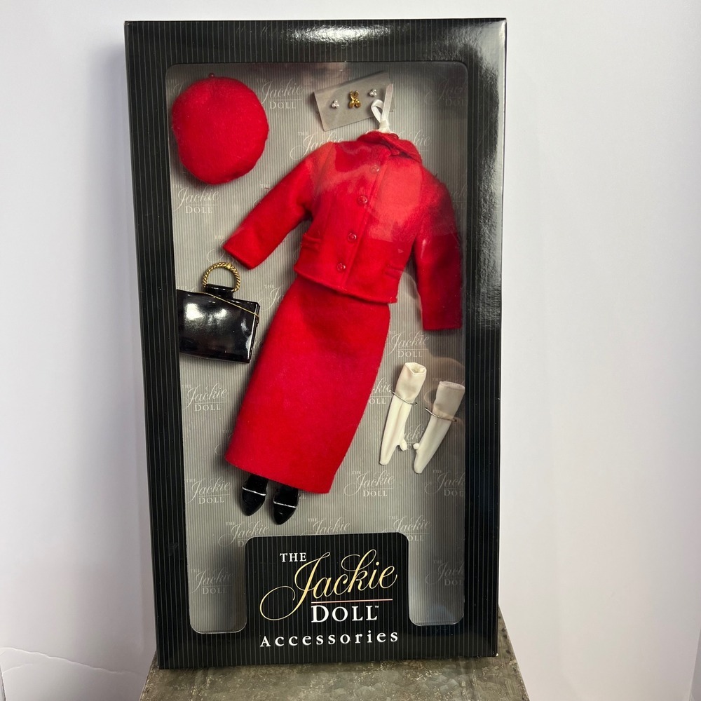 Franklin Mint Jackie Doll Canadian Mountie Red Suit Ensemble Accessories COA